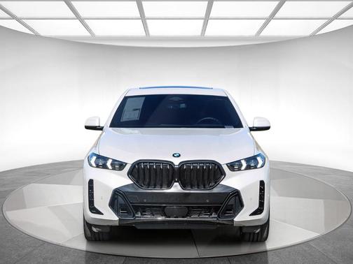 2024 BMW X6 xDrive40i
