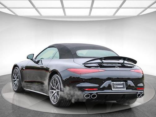 2026 Mercedes-Benz AMG SL 43 Base