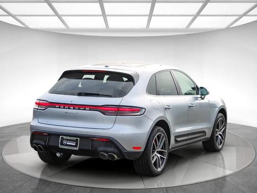 2023 Porsche Macan S