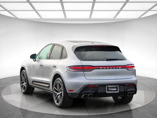 2023 Porsche Macan S