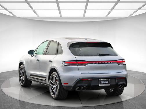 2023 Porsche Macan S