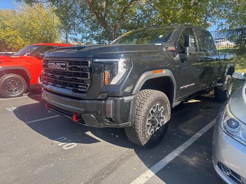 2024 GMC Sierra 2500 AT4X