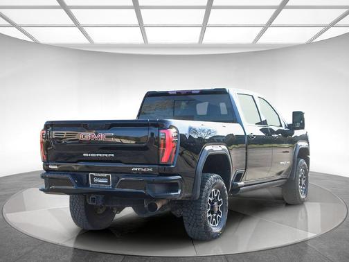 2024 GMC Sierra 2500 AT4X
