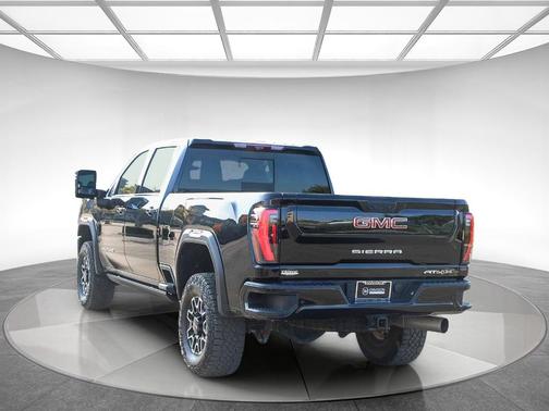 2024 GMC Sierra 2500 AT4X