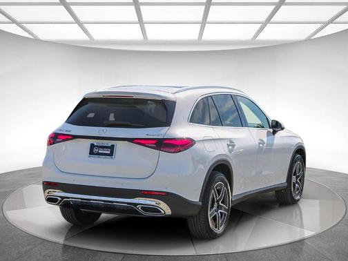 2026 Mercedes-Benz GLC 300 Base 4MATIC