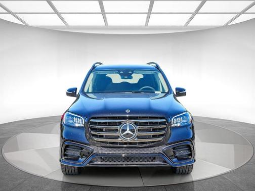 Obsidian Black 2026 Mercedes-Benz GLS 450 4MATIC