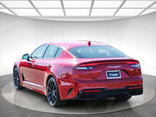 2023 Kia Stinger GT2