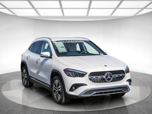 2025 Mercedes-Benz GLA 250 Base