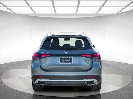 Silver Metallic 2026 Mercedes-Benz GLC 300 Base