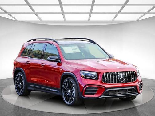 MANUFAKTUR Patagonia Red Metallic 2025 Mercedes-Benz AMG GLB 35 Base