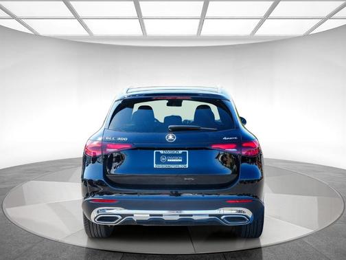 Black 2026 Mercedes-Benz GLC 300 Base 4MATIC