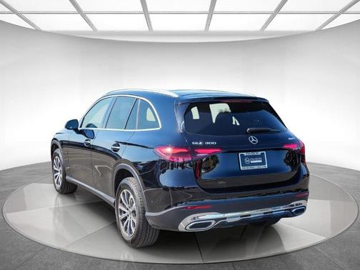 Black 2026 Mercedes-Benz GLC 300 Base 4MATIC