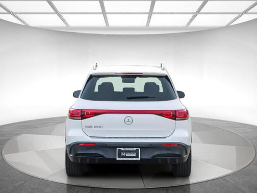 2023 Mercedes-Benz EQB 250 Base