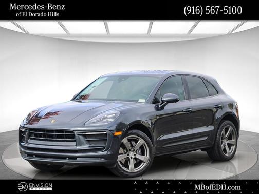 2022 Porsche Macan Base