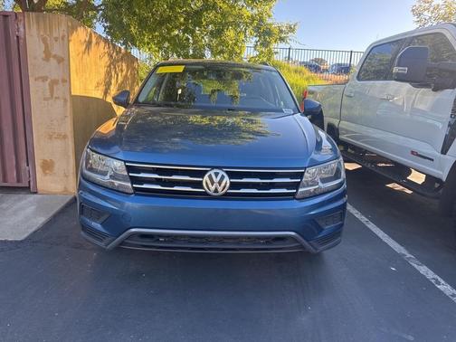 2019 Volkswagen Tiguan 2.0T SE