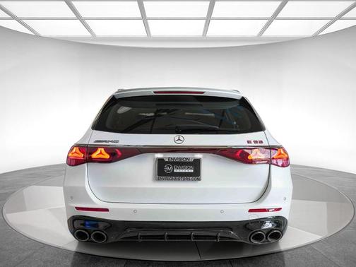 Moon 2026 Mercedes-Benz AMG E 53 Base