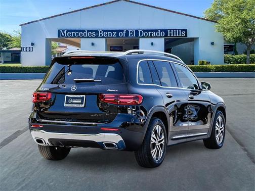 2024 Mercedes-Benz GLB 250 Base 4MATIC