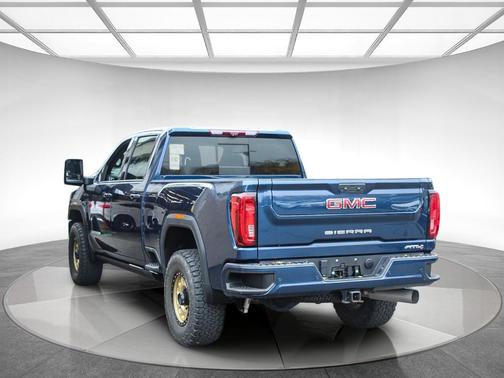 2023 GMC Sierra 2500 AT4