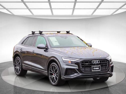 2021 Audi Q8 55 Premium Plus
