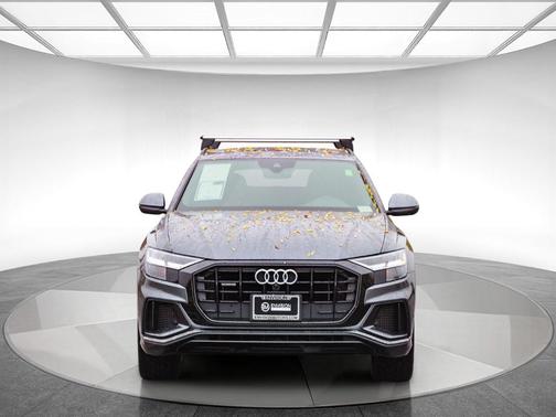 2021 Audi Q8 55 Premium Plus