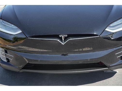 Black 2018 Tesla Model X 75D