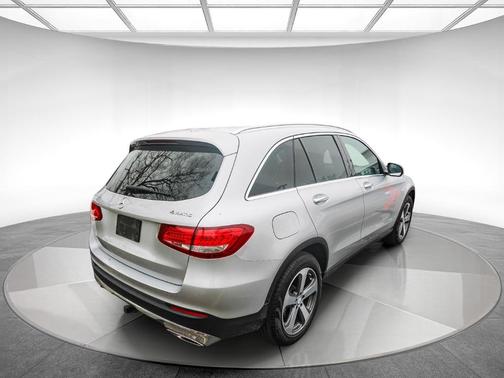 2016 Mercedes-Benz GLC-Class GLC 300 4MATIC