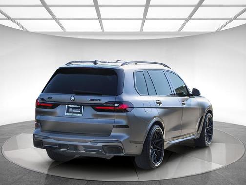 2020 BMW X7 M50i