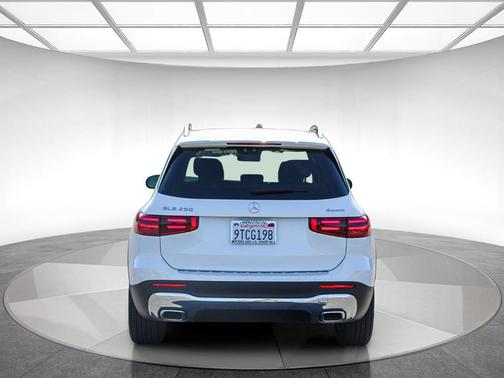 2025 Mercedes-Benz GLB 250 Base 4MATIC