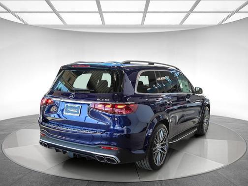 2026 Mercedes-Benz AMG GLS 63 Base