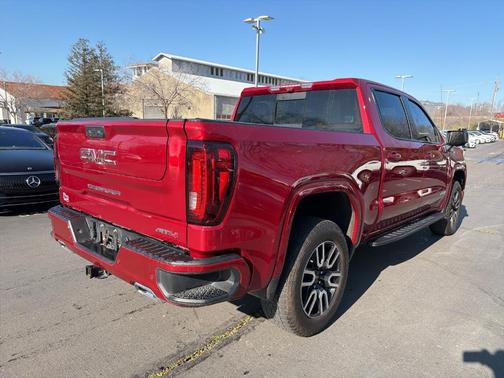 2025 GMC Sierra 1500 AT4