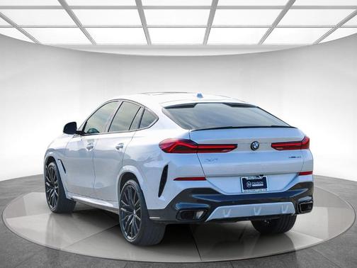 2024 BMW X6 xDrive40i