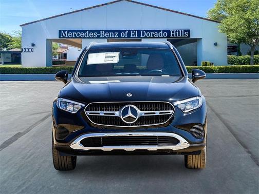 2025 Mercedes-Benz GLC 300 Base