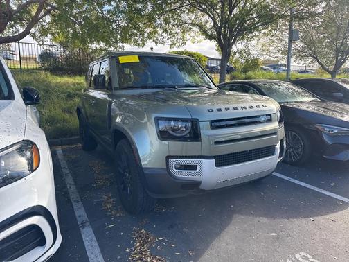 2025 Land Rover Defender P300
