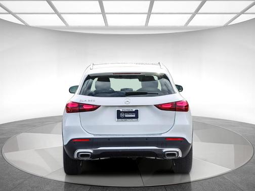 2025 Mercedes-Benz GLA 250 Base