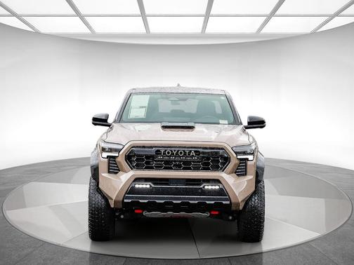 2025 Toyota Tacoma Hybrid TRD PRO
