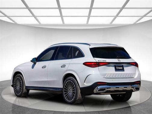 2025 Mercedes-Benz GLC 300 Base
