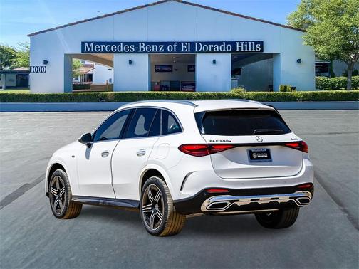 2025 Mercedes-Benz GLC 350e Base 4MATIC