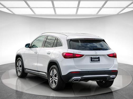 2025 Mercedes-Benz GLA 250 Base