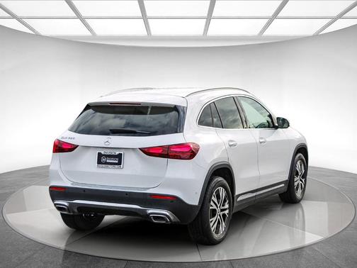 2025 Mercedes-Benz GLA 250 Base