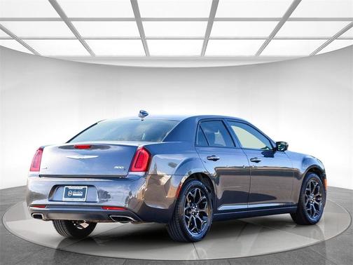 2019 Chrysler 300 S