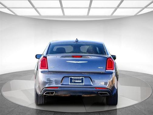 2019 Chrysler 300 S