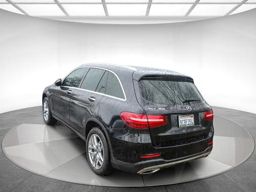 2018 Mercedes-Benz GLC 300 Base 4MATIC