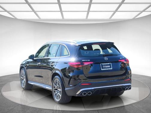 2026 Mercedes-Benz AMG GLC 43 Base