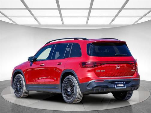 2024 Mercedes-Benz EQB 300 Base 4MATIC