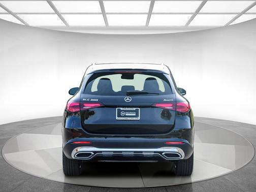 2026 Mercedes-Benz GLC 300 Base 4MATIC