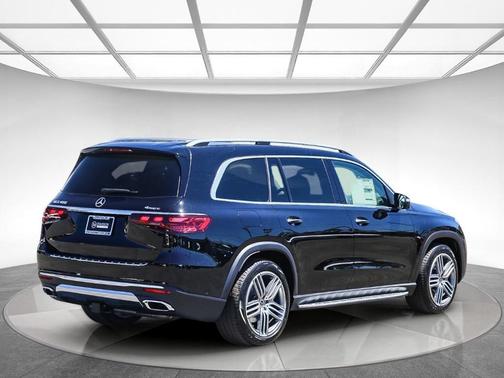 Black 2026 Mercedes-Benz GLS 450 4MATIC