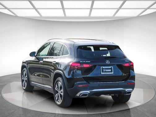 2025 Mercedes-Benz GLA 250 Base 4MATIC