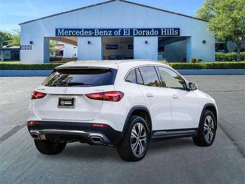 2024 Mercedes-Benz GLA 250 Base 4MATIC