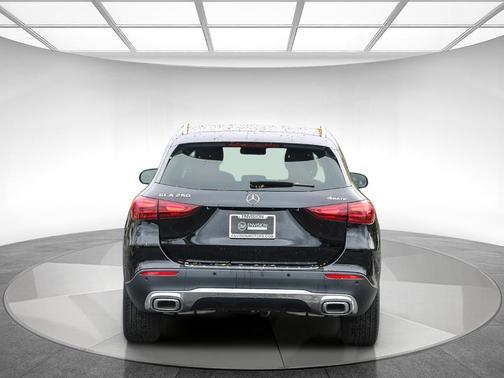 2025 Mercedes-Benz GLA 250 Base 4MATIC