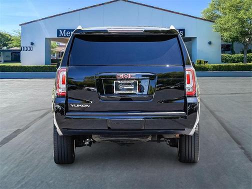 2020 GMC Yukon SLT